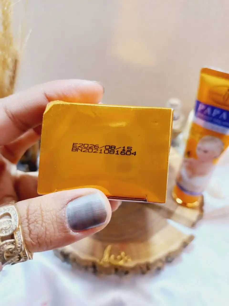 کرم حجم دهنده سریع سینه  عصاره پاپایا آیچون بیوتی AICHUN BEAUTY کدAC3038