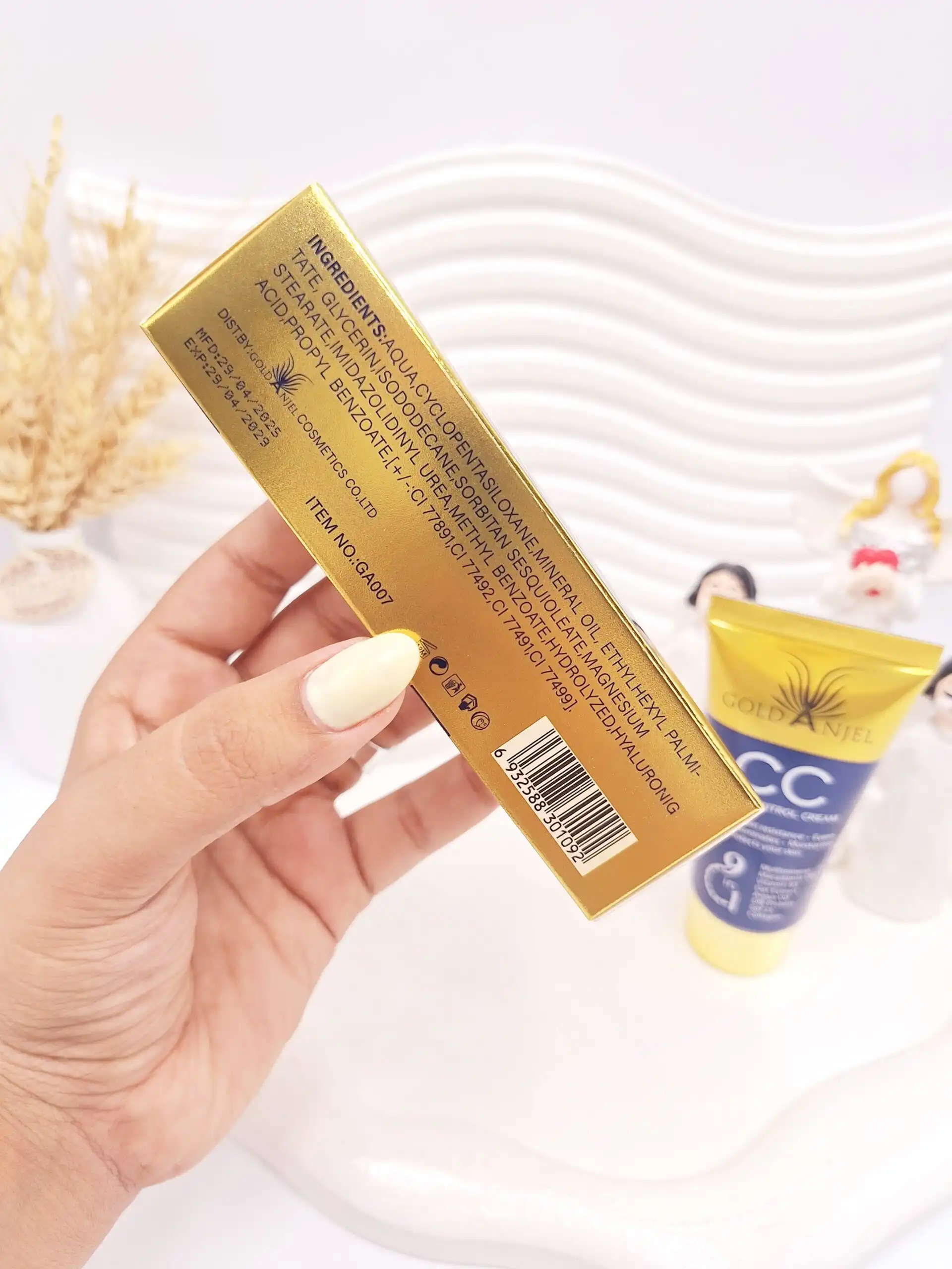 سی سی کرم پوشش دهنده عیوب برند گلد آنجل کد 1092