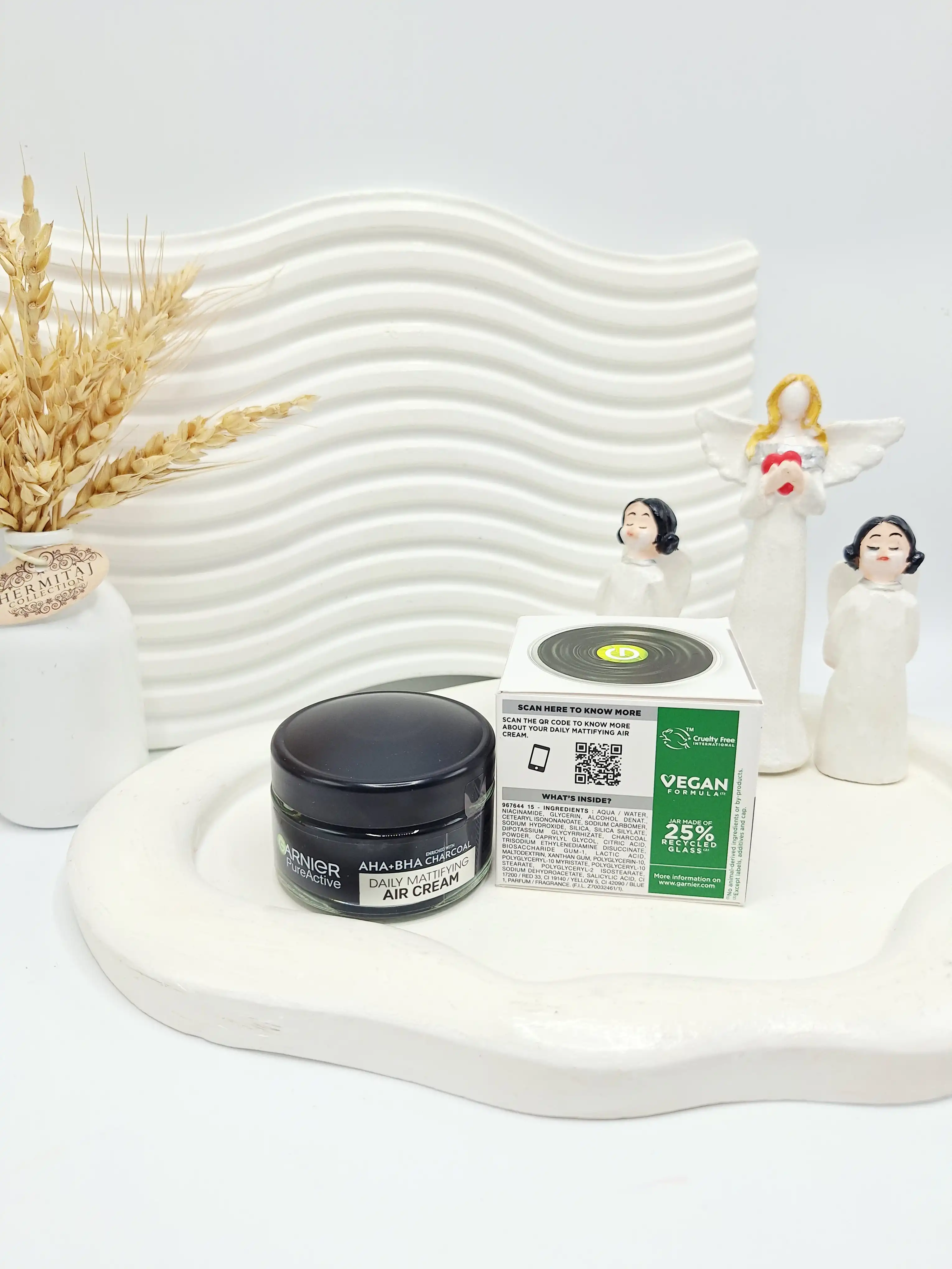 کرم آبرسان و مات کننده صورت گارنیر  کنترل کننده چربی پوست اصل و اورجینال کد 2880