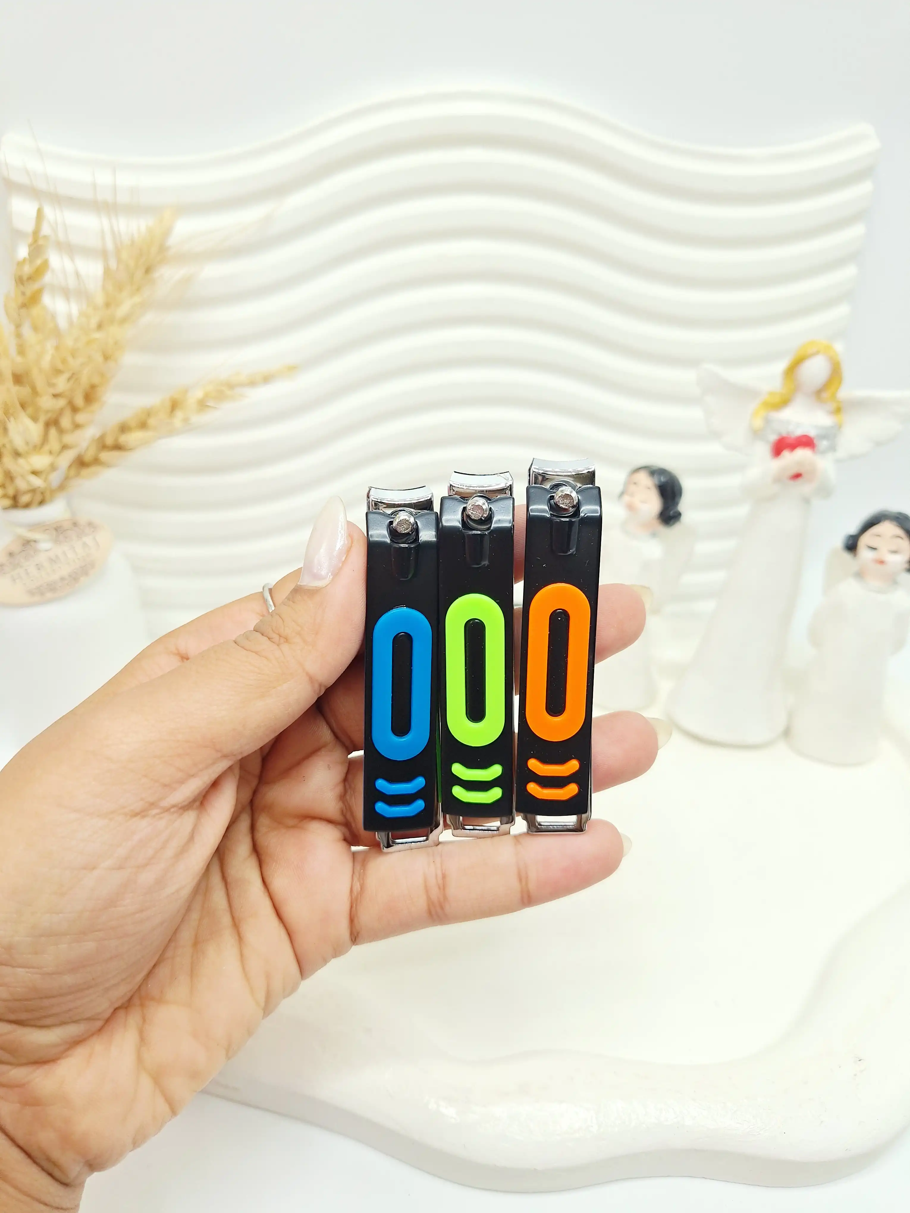 ناخن گیر حرفه ای LACRYE رنگارنگ