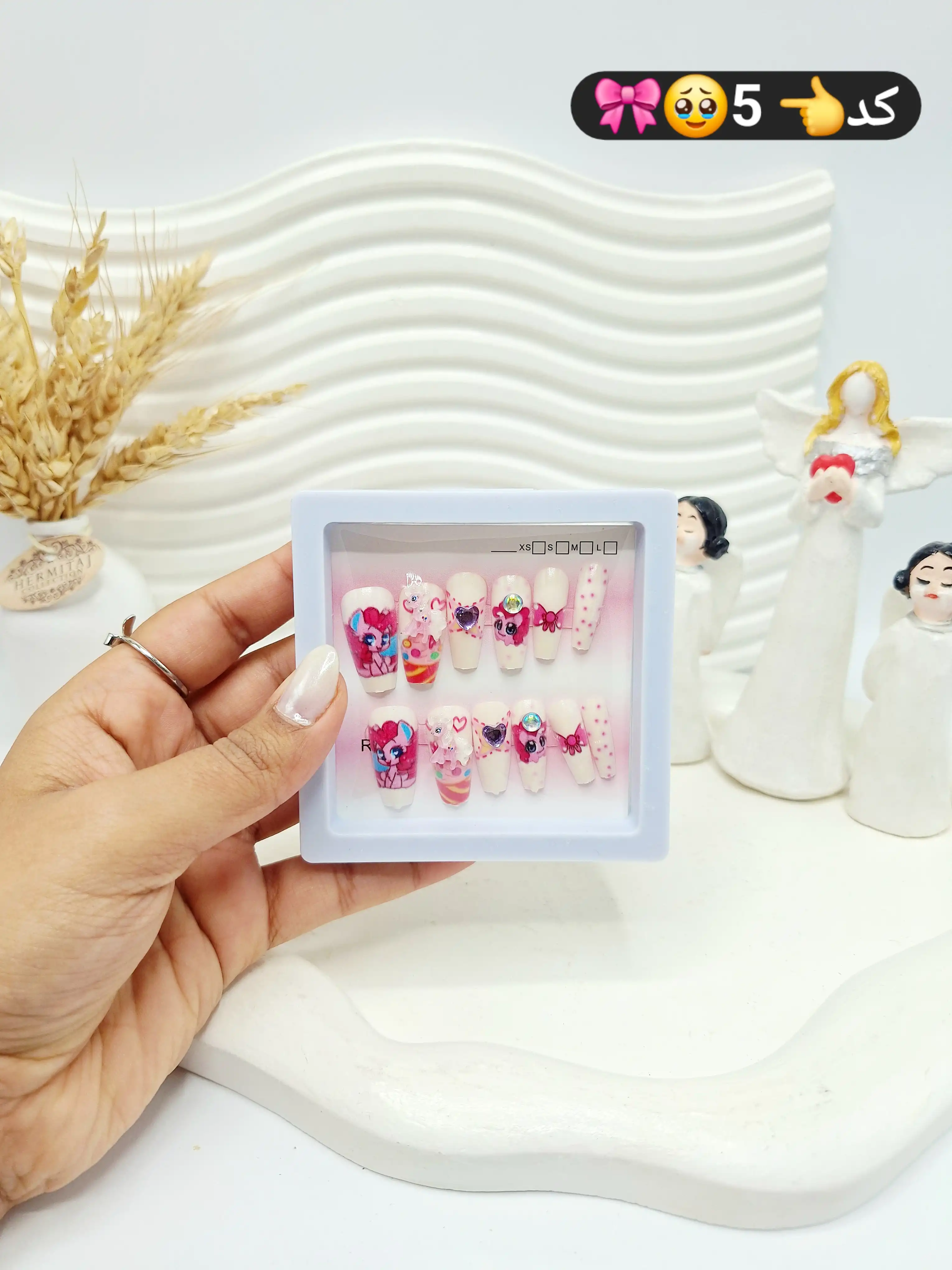 پک اختصاصی کامل ناخن مصنوعی طرح فانتری کیوت با چسپ ناخن دو طرفه (کیفیت تضمینی )