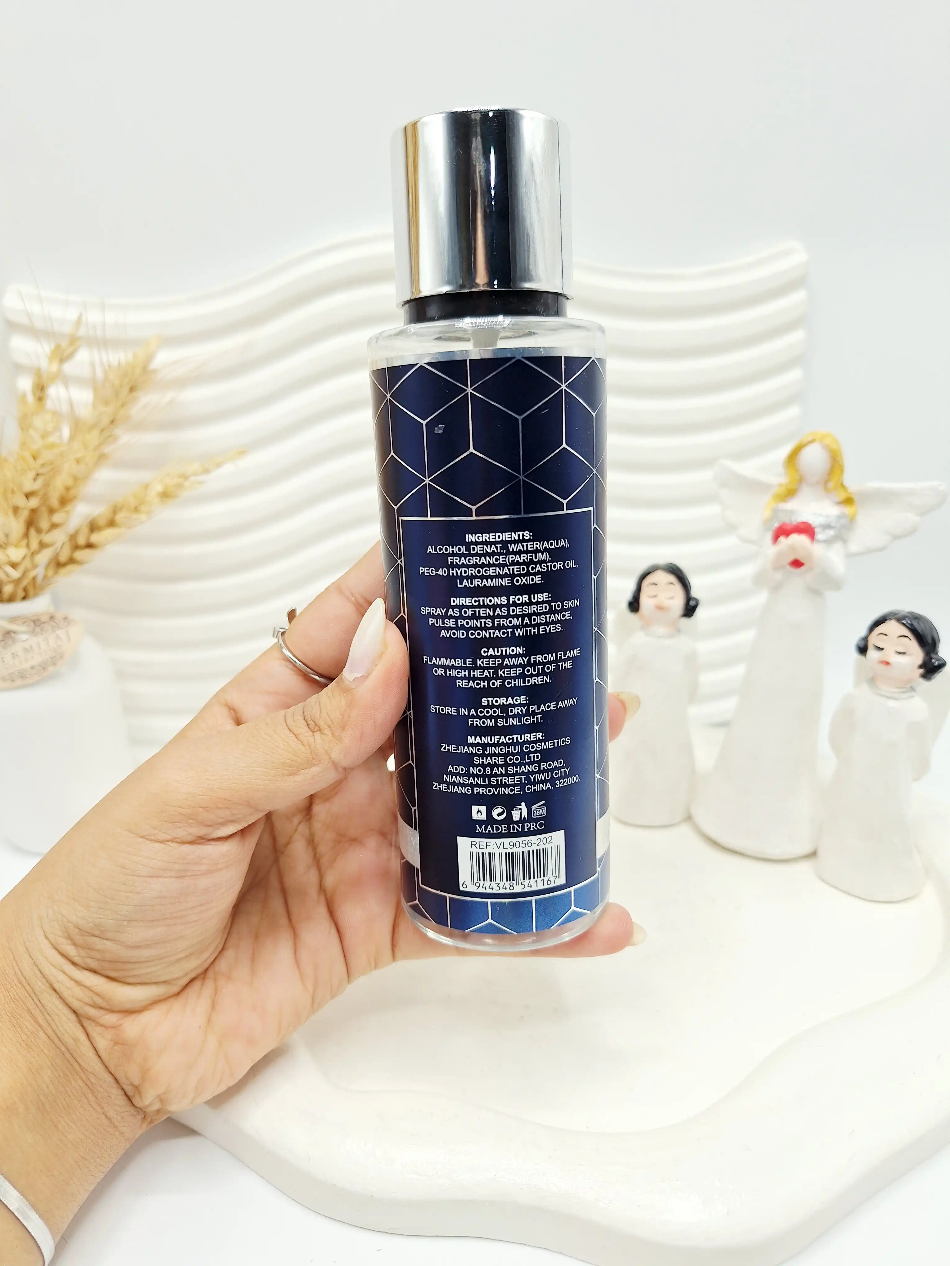 بادی اسپلش مردانه NIGHT LURE برند V.V.LOVE حجم 250 میل کد 1167