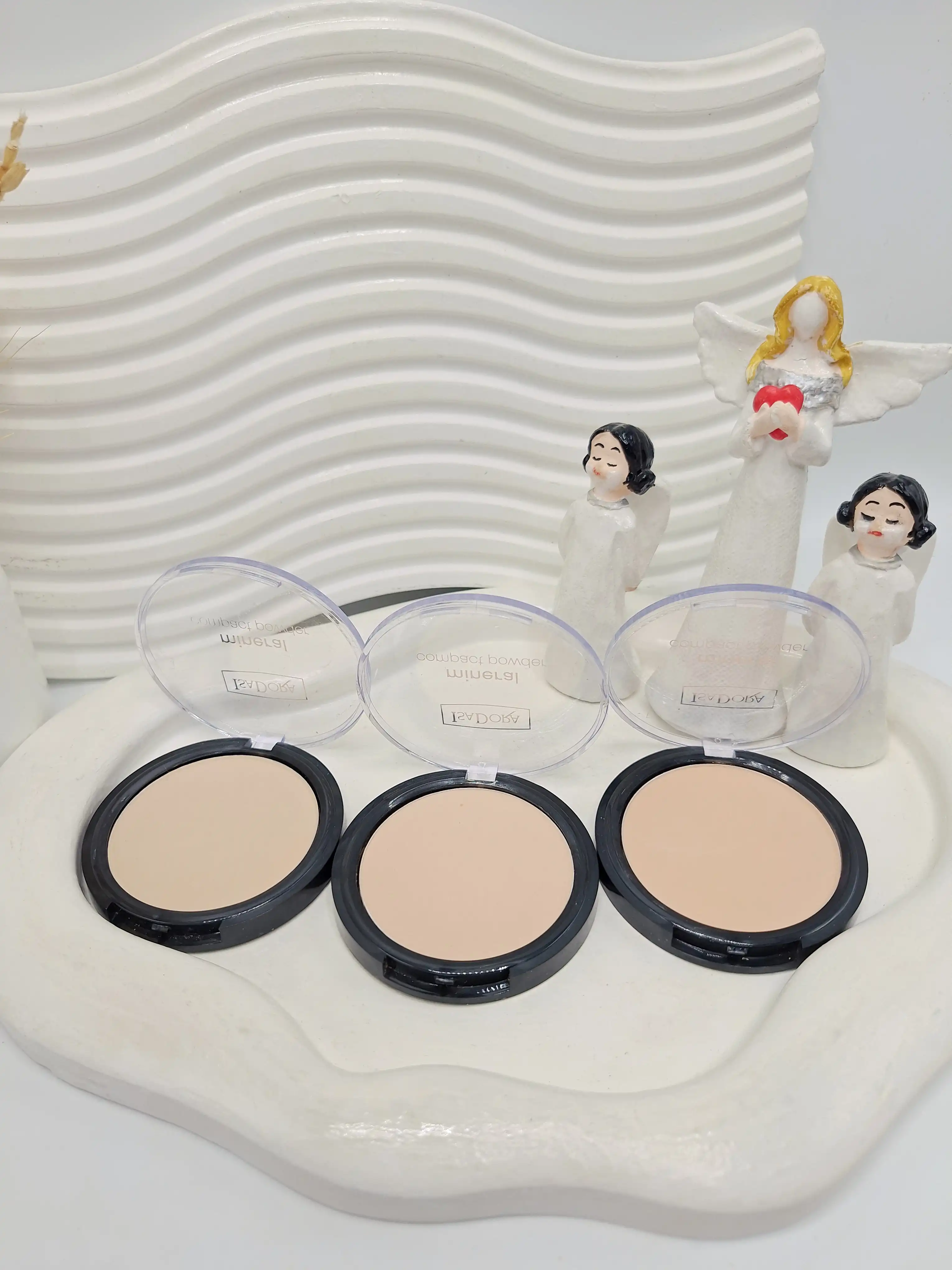 پنکک مینرال کیفیت عالی برند ISADORA کد 6453