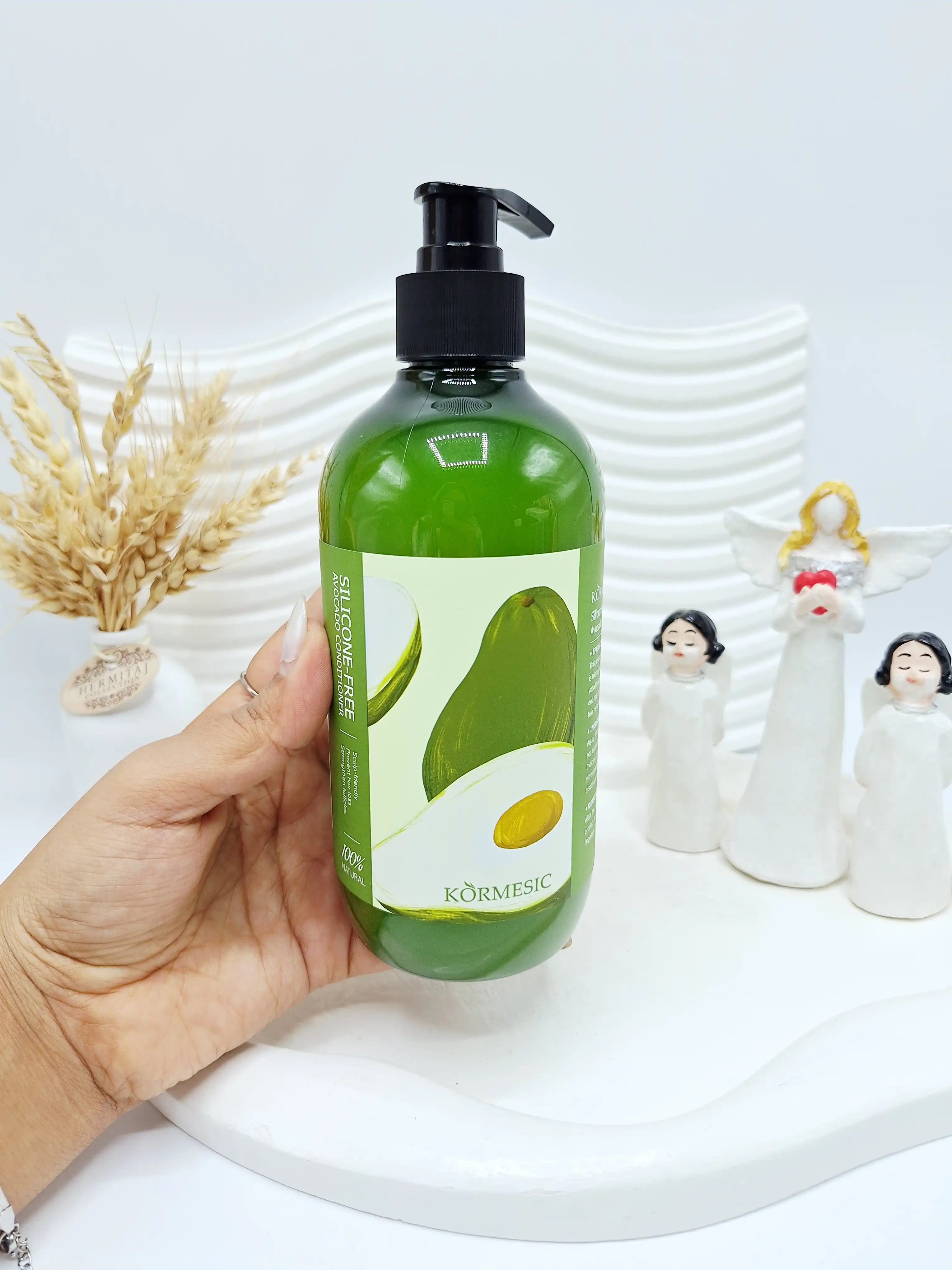 نرم کننده مو با عصاره آووکادو حجم 500 میل برند KÖRMESIC کد 2974